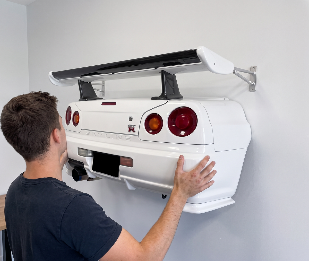 On the wall in minutes, on any wall